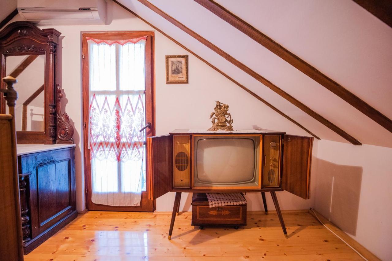 Apartment In Antique Museum Filip บิโตลา ภายนอก รูปภาพ