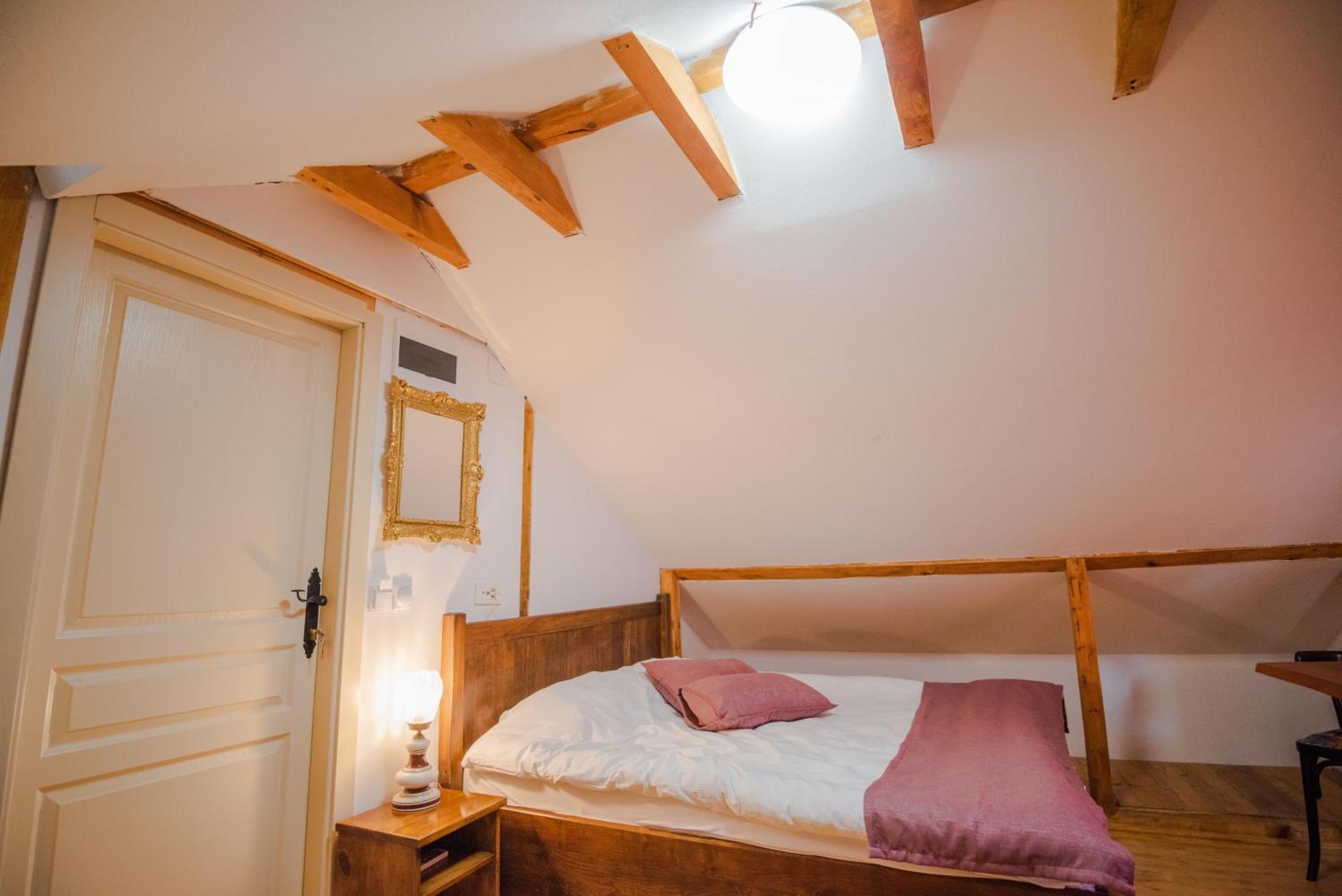 Apartment In Antique Museum Filip บิโตลา ภายนอก รูปภาพ